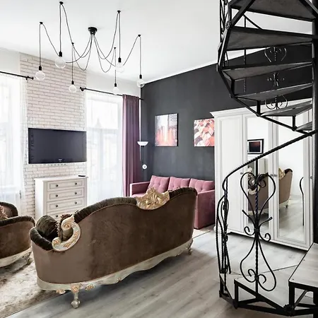 Avangard French Le Ciel לבוב