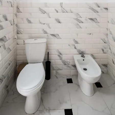 Avangard French Le Ciel לבוב