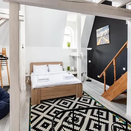 דירה Avangard French Le Ciel לבוב